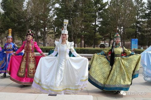 莫負春光好時節，執筆為伴共創作